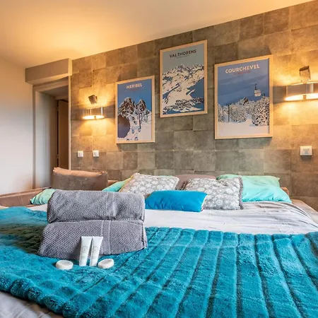 Slope Front Ski-in Out Escape Spacious Apartment- In The Center Of *