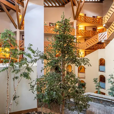 Slope Front Ski-in Out Escape Spacious Apartment- In The Center Of Val Thorens